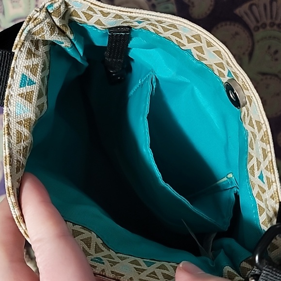 Kavu Keepalong Adjustable Rope Crossbody Bag - Super Cute! - Picture 6 of 11